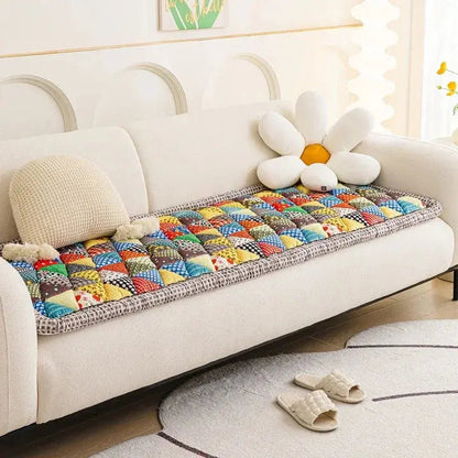 Sofaoverkast med klassisk blomstermønster