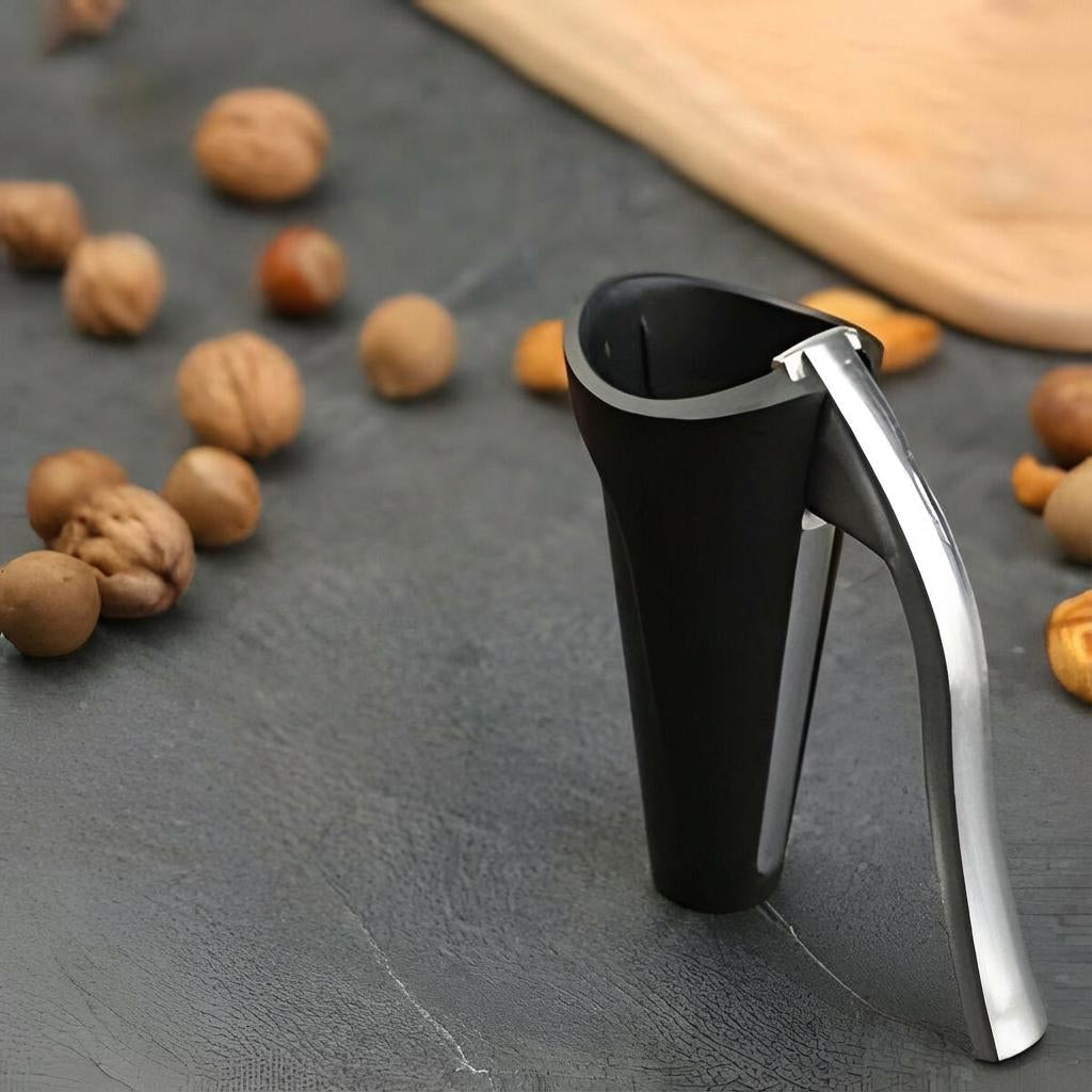 Nøddeknækker med ergonomisk håndtag