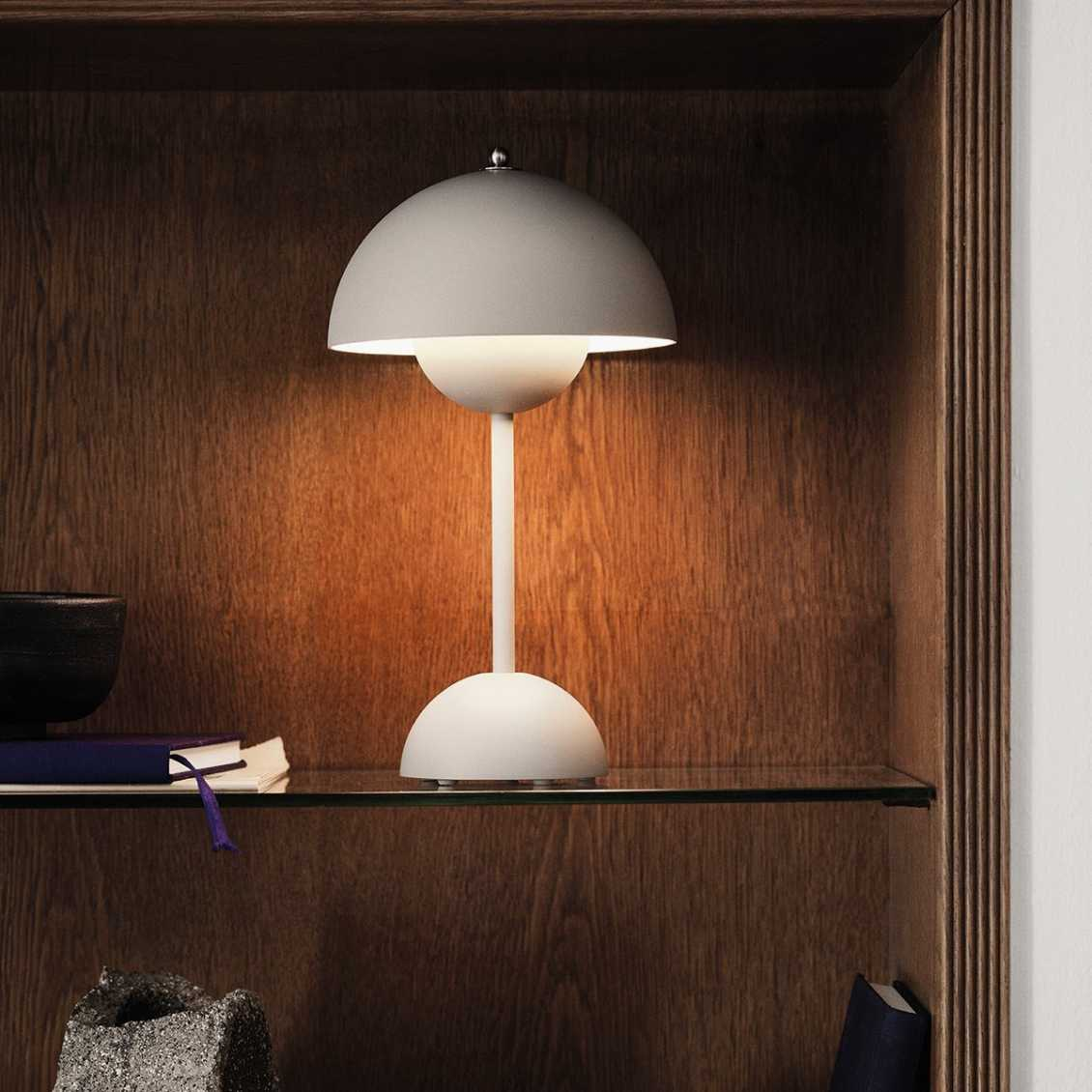 Trådløs LED-bordlampe i svampedesign med touchdæmper