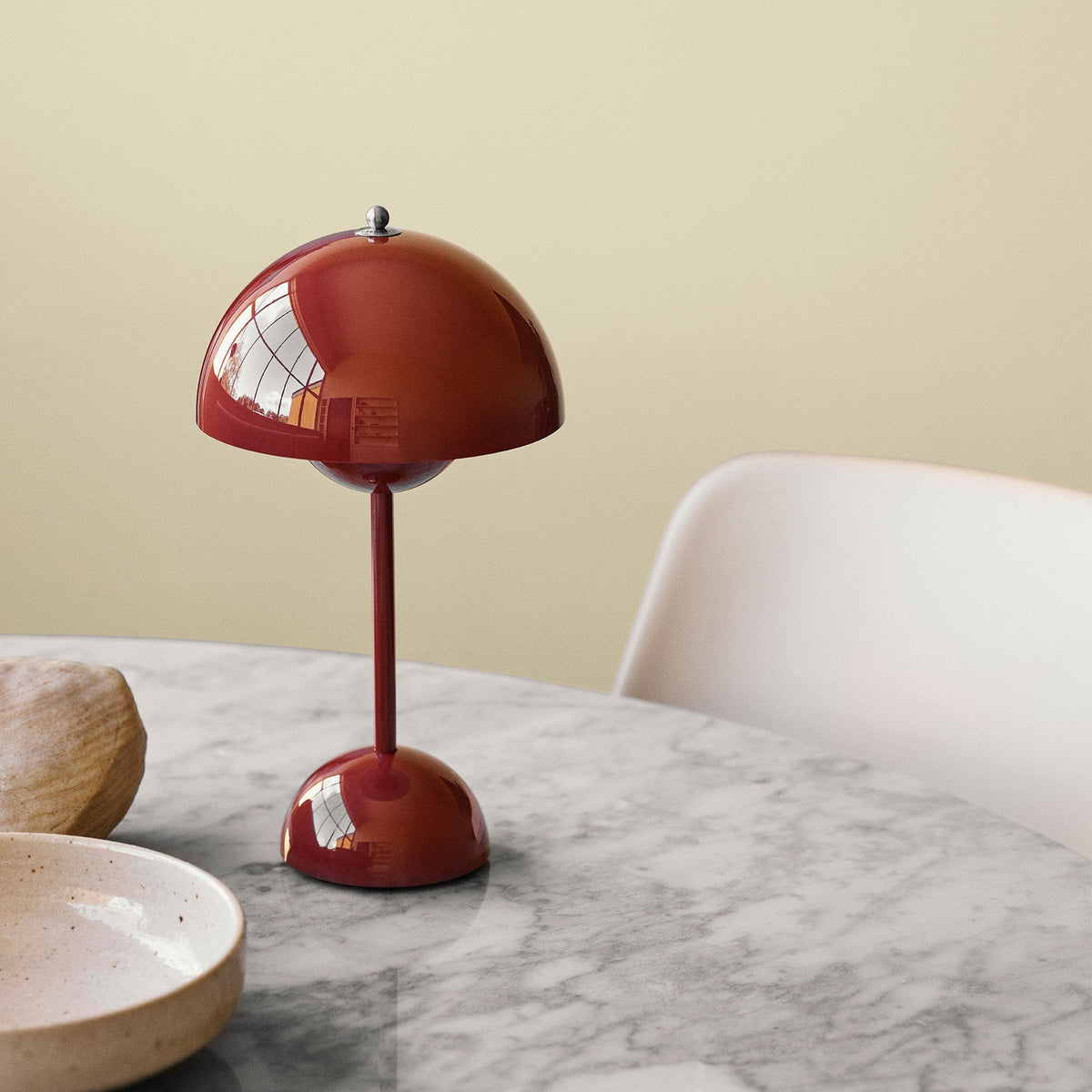 Trådløs LED-bordlampe i svampedesign med touchdæmper