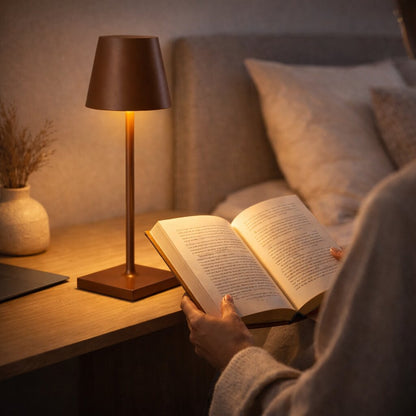Trådløs genopladelig LED-bordlampe med touchdæmper