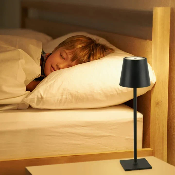 Trådløs genopladelig LED-bordlampe med touchdæmper