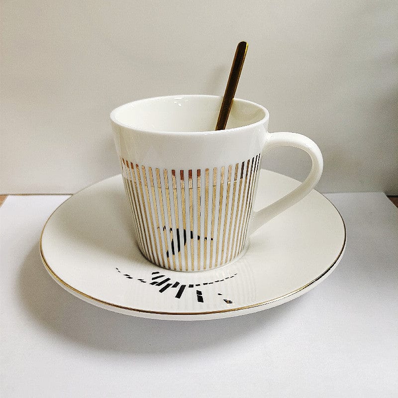 Porcelænsunderkop med guldstriber til kaffekop
