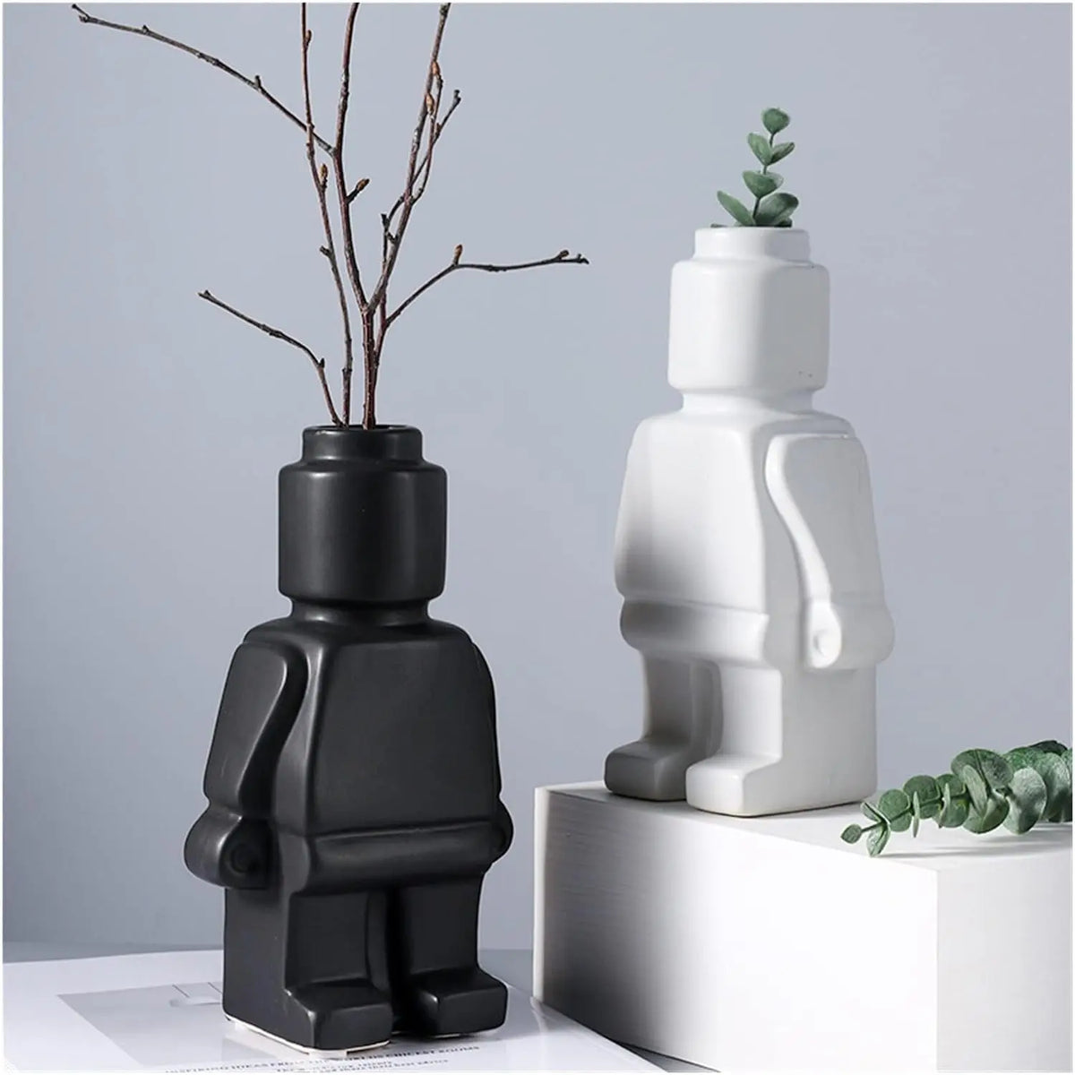 Keramikvase med glat overflade og moderne design