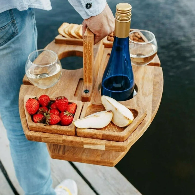 Bærbart picnicbord med plads til flaske, 2 glas og snacks