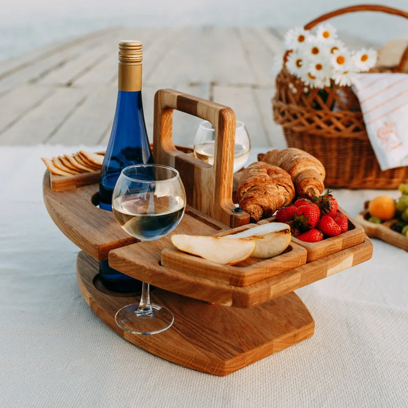 Bærbart picnicbord med plads til flaske, 2 glas og snacks