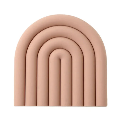 Regnbuefarvede bordskånere i silikone – 2 stk., 15 × 15 cm