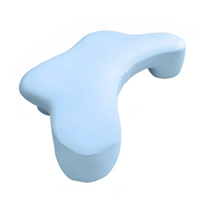 Sidesovepude i formfast skum med ergonomiske armåbninger