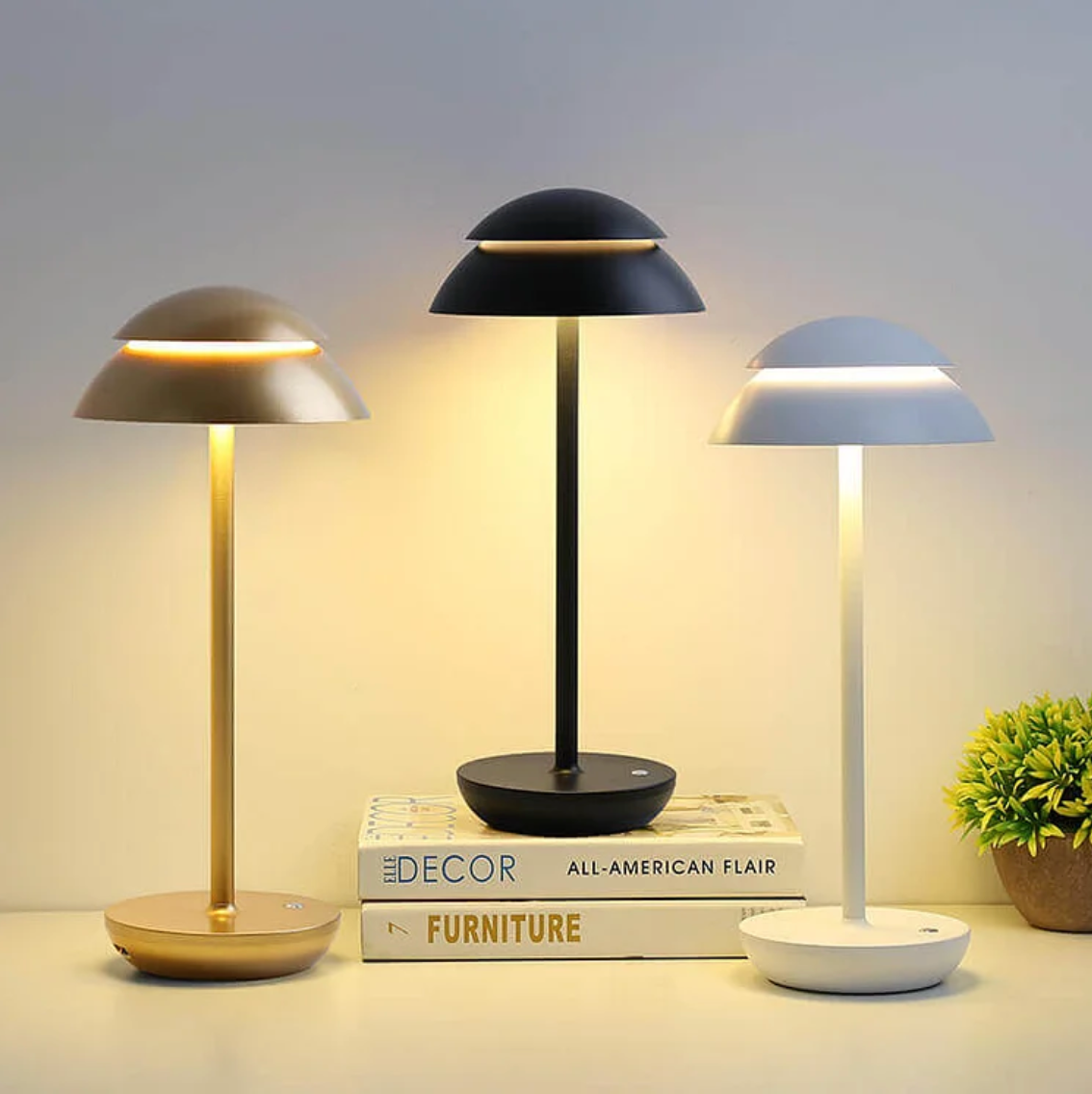 Svampeformet bordlampe med touchdæmper