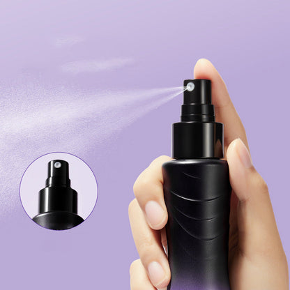 Volumenspray med løft ved hårrødderne