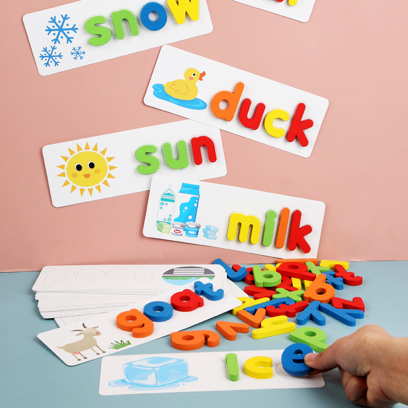 Montessori-stavespil med bogstaver og billedkort