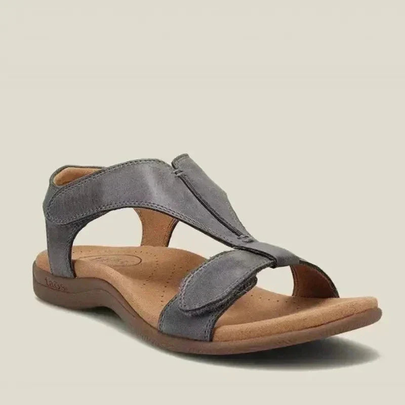 Fleksible sandaler med skridsikker sål
