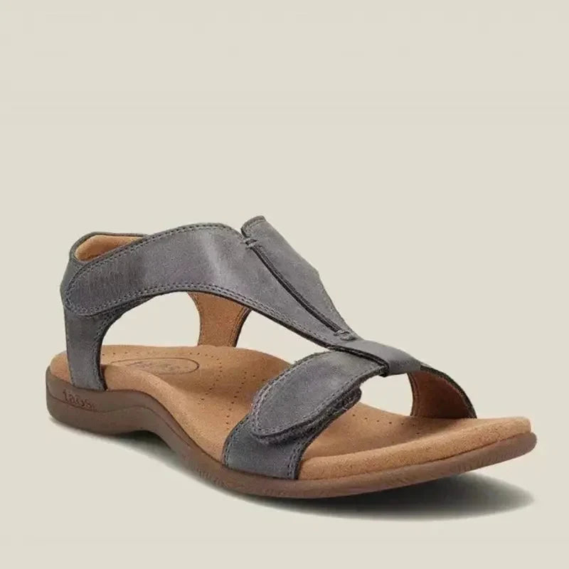 Fleksible sandaler med skridsikker sål