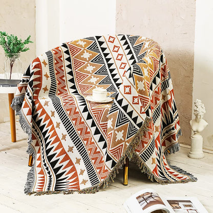 Vævet pynteplaid med geometrisk mønster – 130 × 180 cm