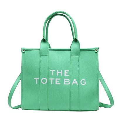 Rummelig totebag i vegansk læder til kvinder