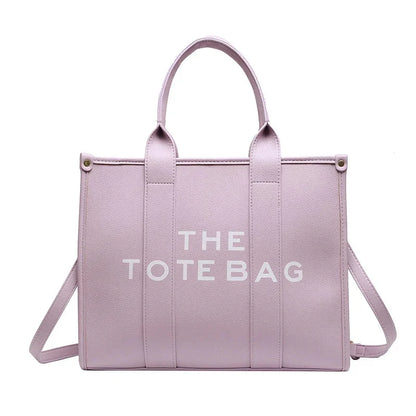 Rummelig totebag i vegansk læder til kvinder