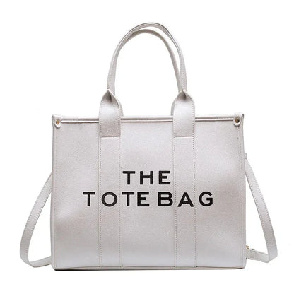 Rummelig totebag i vegansk læder til kvinder