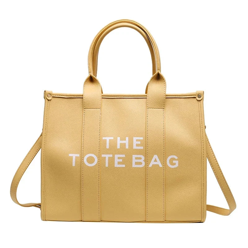 Rummelig totebag i vegansk læder til kvinder