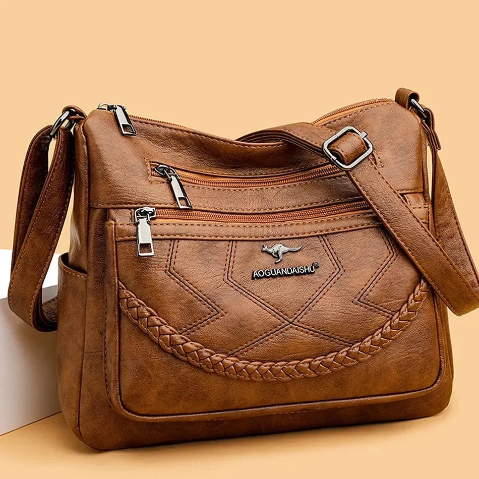 Blød crossbody-taske i vegansk læder