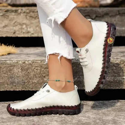 Bløde damesneakers i vegansk læder – billede 9